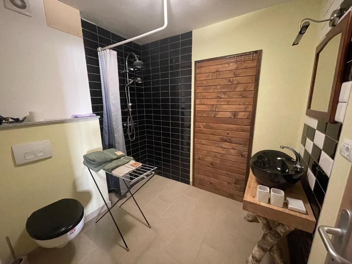 شقة Old Square House - Hisa Na Starem Trgu تولمين المظهر الخارجي الصورة