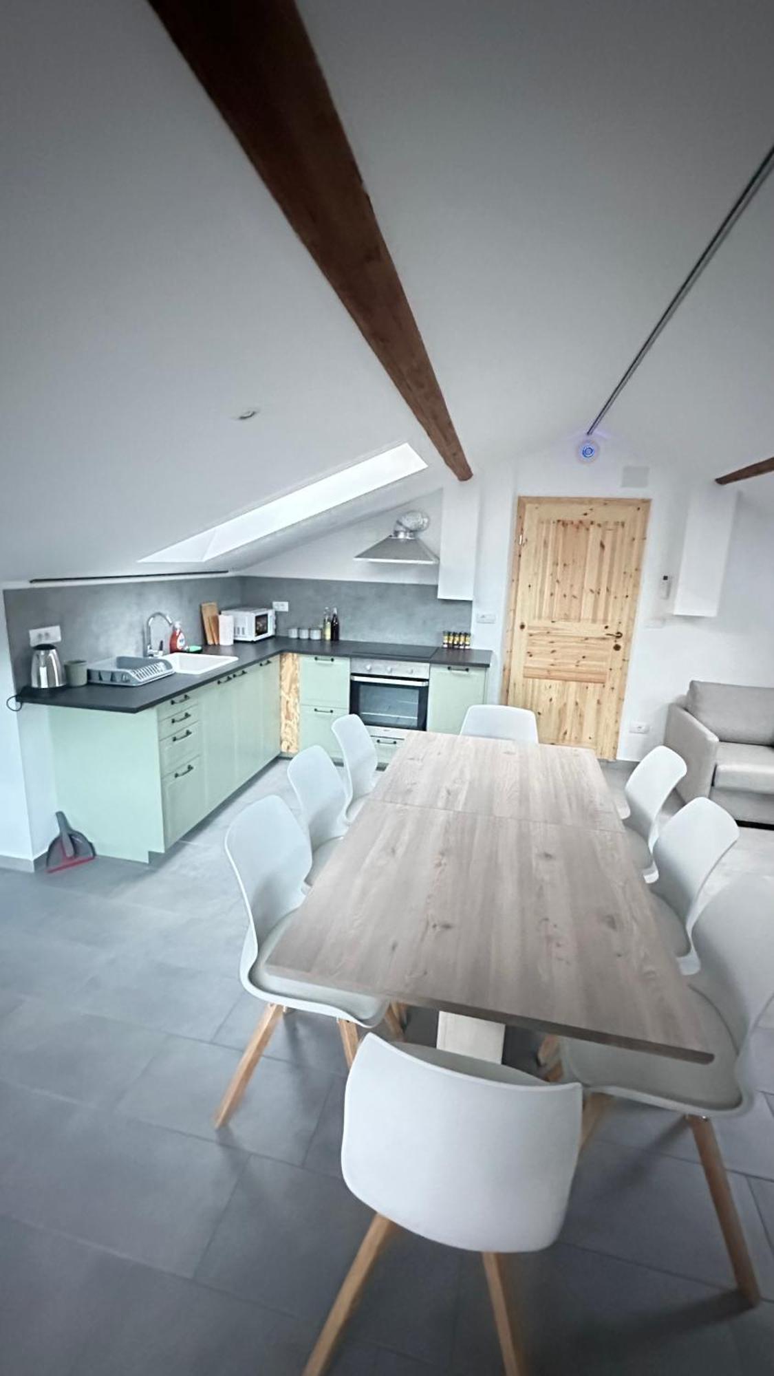 شقة Old Square House - Hisa Na Starem Trgu تولمين المظهر الخارجي الصورة